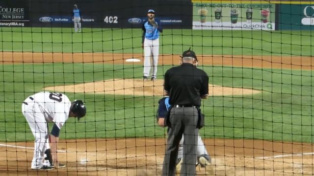 9/30/2015: Daryl Thompson vs. Greg Hopkins, AB #2 (2B) -- AtLCS Game 1 смотреть онлайн