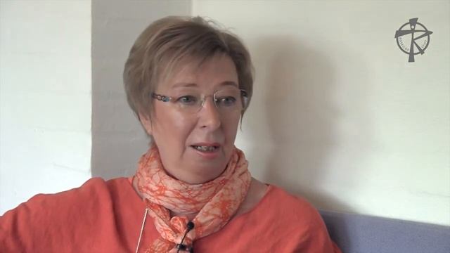 Kontaktperson i Solrød Menighedsråd Anne Margrethe Rasmussen смотреть онлайн