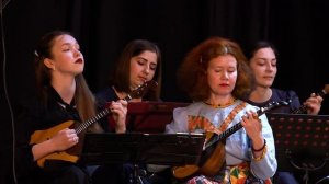 "Волга-фолк Бэнд" играет "Как у наших у ворот"