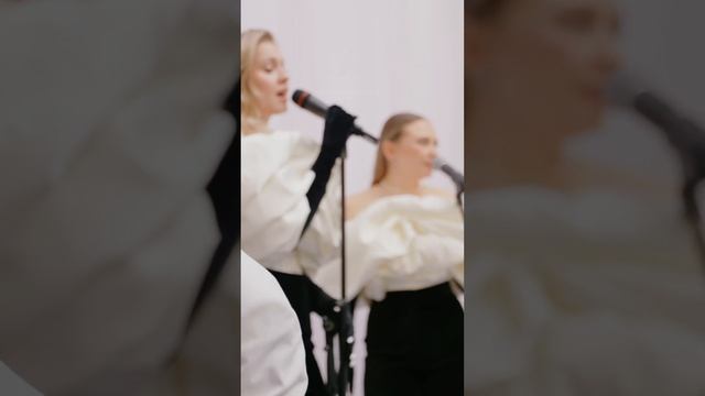 Песни меладце под рояль ✨ Предсталяеье уже на своей свадьбе? #coverband #wedding #кавер