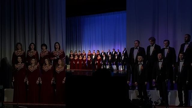 В ЗЕМЛЯНКЕ... (СЕРГЕЕВ АНДРЕЙ АНДРЕЕВИЧ)