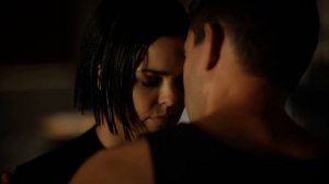 Chris & Street kiss | S.W.A.T 5x21 | "I love you"