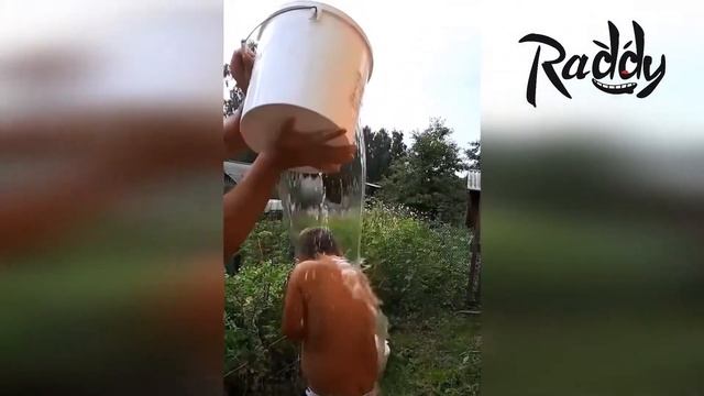 Команда Raddy отдыхают на теплоходе смотреть онлайн