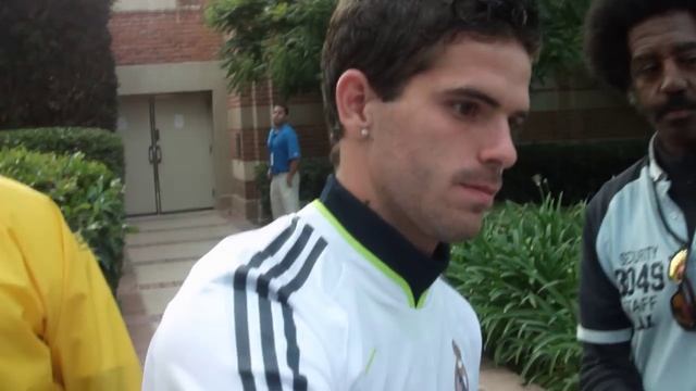 Real Madrid in Los Angeles USA 2010 - Fernando Gago смотреть онлайн