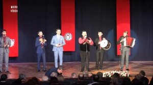 Бзэрабзэ Гуп - Хэхэс Адыгэ Макъамэ, Жу Жансурэт И Гъыбзэ (Къайсэрыжьым и истасйоныр)