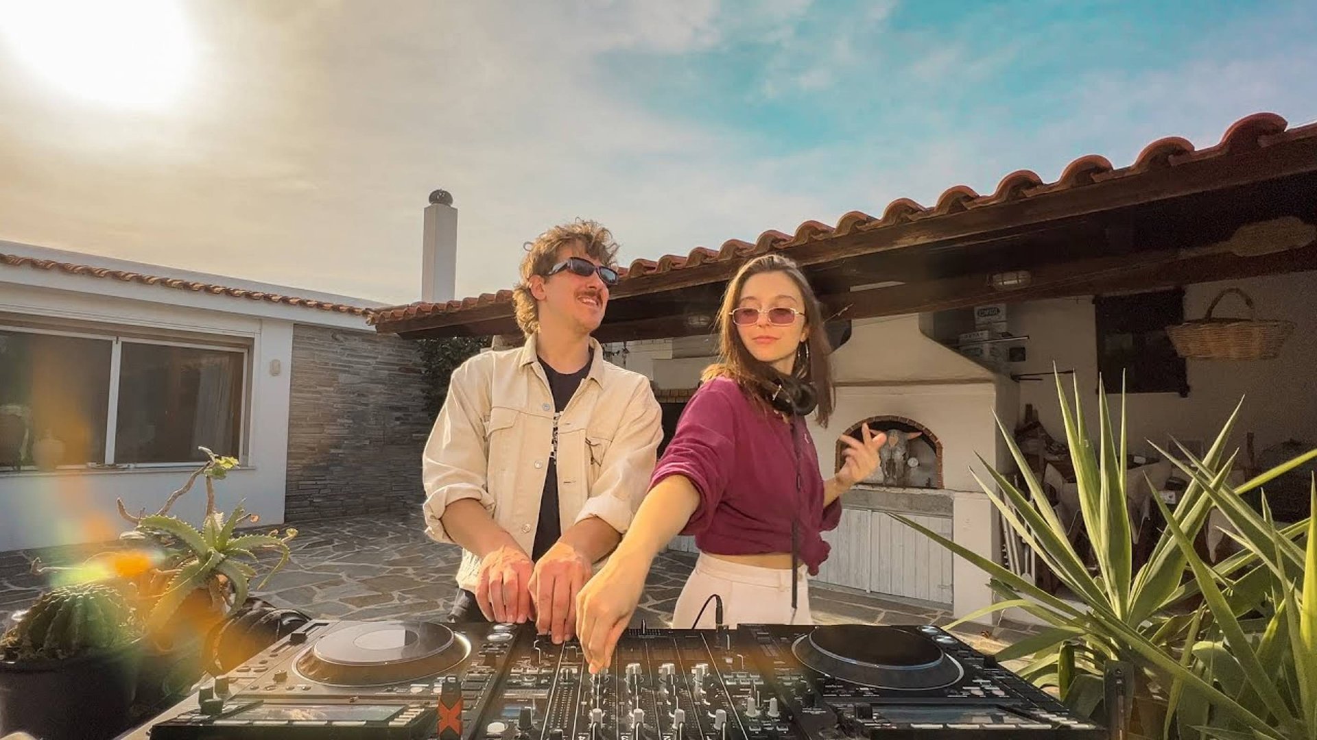 Flavour Trip | Cozy Jazz House Mix - Amii Watson B2B Jimmi Harvey смотреть онлайн