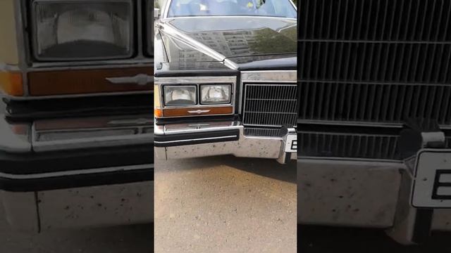 Кадилак 90-х годов, Cadillac Brougham