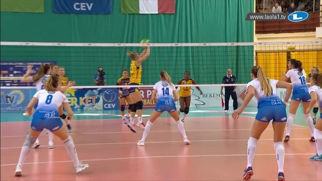 Kimberly Hill slams down for Conegliano смотреть онлайн