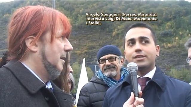 Perseo Miranda intervista Luigi Di Maio, in zona Valbisagno__Genova__Novembre 2016 смотреть онлайн