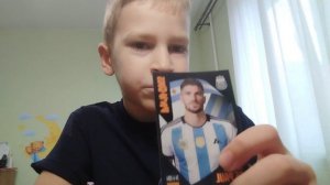 Распаковка футбольных наклеек от Panini