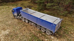 Алюминиевый полуприцеп зерновоз SAT500. Загрузка зерна