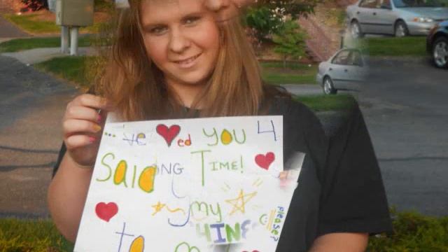 James Neal and Kris Letang- Prom?:) смотреть онлайн