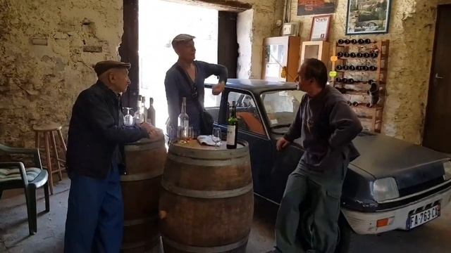 франция/Средневековье и НАСТОЯЩИЕ французские мужчины / Край Катаров/Occitanie