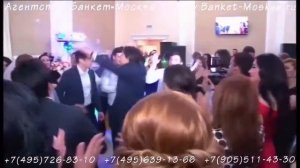 Азербайджанский певец, музыкант, тамада Санан