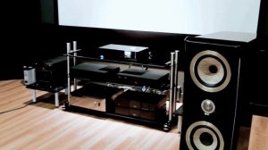 Focal Kanta nr.2 driven by Naim Uniti Nova at Esoterico, Lisbon