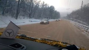 Ангарский перевал в снегу 04.01.2019г. Как работают снегоуборочные машины.