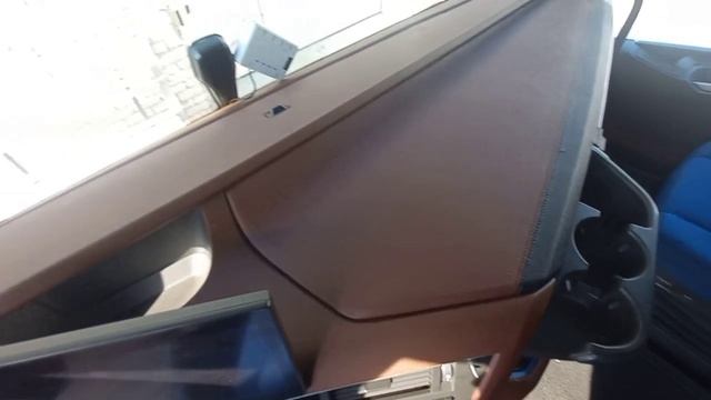 Перетяжка салона тягача VOLVO