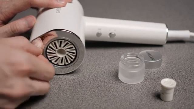 Видеоинструкция по эксплуатации фена GARLYN Hair Pro 5 смотреть онлайн