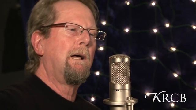 Roger McGuinn - May the Road Rise to Meet You, Live at KRCB 2/3/12 смотреть онлайн