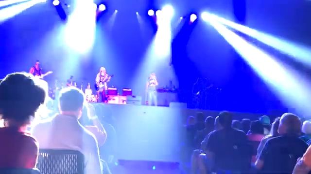 Nancy Wilson concert смотреть онлайн