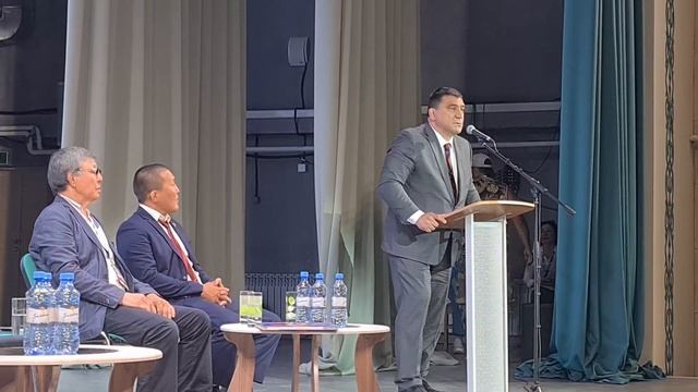 Приветственное слово Олимпийского чемпиона Сидней2000 Давида Мусульбеса смотреть онлайн