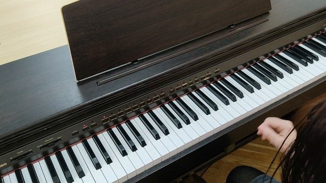 Маленькой ёлочке шестая ступень