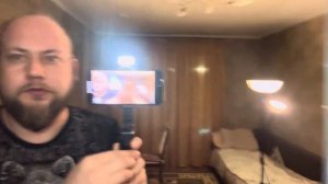 Тест микрофона на максимальной яркости штатива-костыля для iPhone 15 Pro (roffl edition )