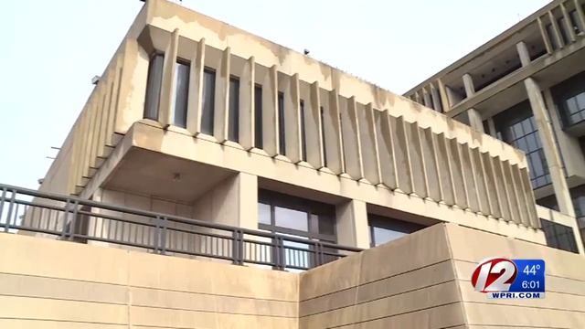 Judge denies request to stall certification of Fall River election results смотреть онлайн