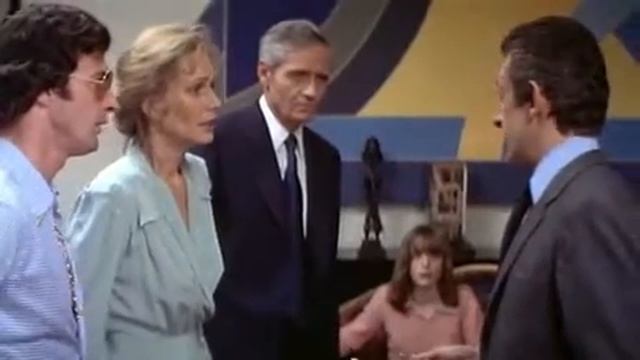 Little Romance mix.mov смотреть онлайн