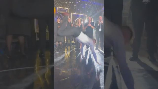хороший кавер бэнд и интерактивы интересные))