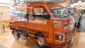 ( 4K ) Daihatsu Hijet Truck Jumbo Extra : Orange
