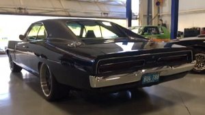 1969 Dodge Charger 6.1 Hemi cold start