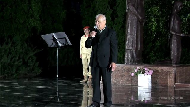 Песня в исполнении Михаила Ласточкина - "Верните память" смотреть онлайн