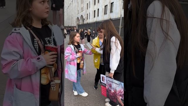 Пишите в комментариях свои варианты  #картиныпономерам #картинапономерам #опрос #рисование