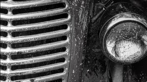 Замена пластикового верхнего бачка радиатора охлаждения Toyota Land Cruiser 80.