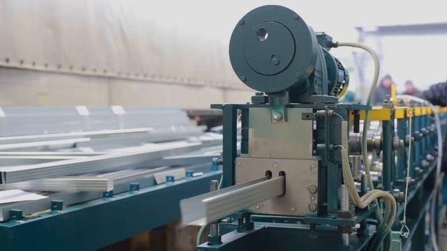 Полнокомплектная линия КНАУФ для внутренних направляющих смотреть онлайн