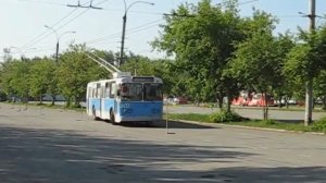 Змейка на троллейбусе задним ходом