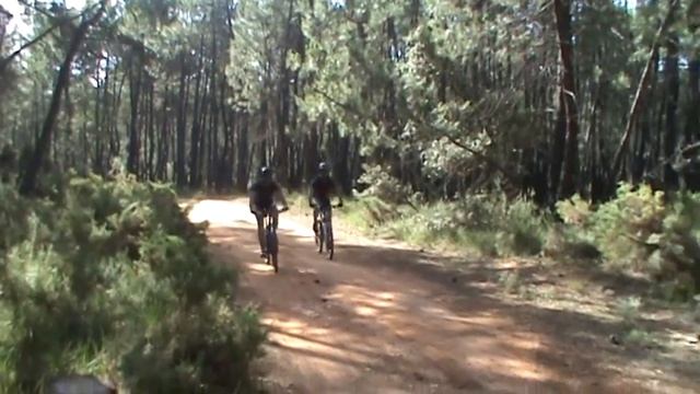 Los raiders a por el almuerzo en Villar de Tejas смотреть онлайн