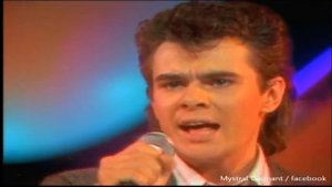 Nik Kershaw - Wouldn't It Be Good Live 1984