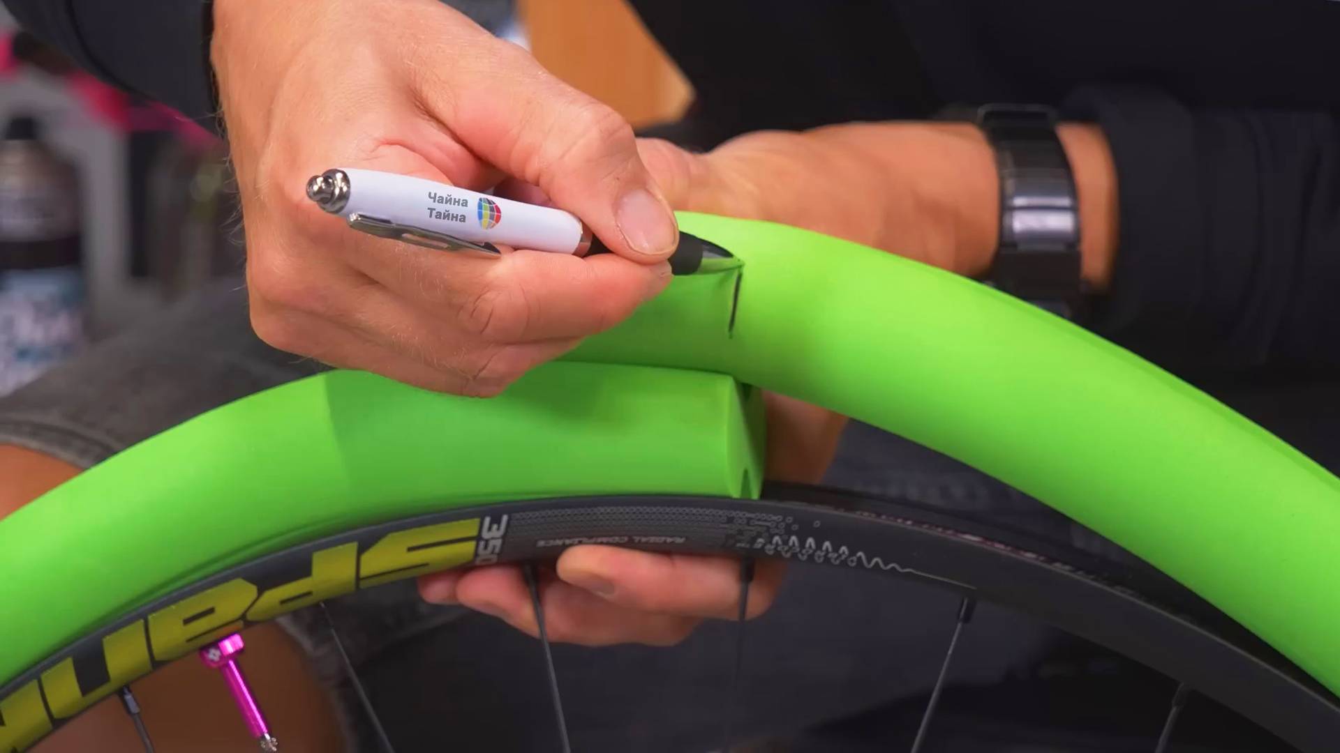 10 ИНТЕРЕСНЫХ ВЕЛОТОВАРОВ С ALIEXPRESS смотреть онлайн