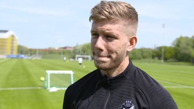 AIK: | 2019-05-19 "Känslan är bra" Anton Salétros inför Falkenberg hemma смотреть онлайн