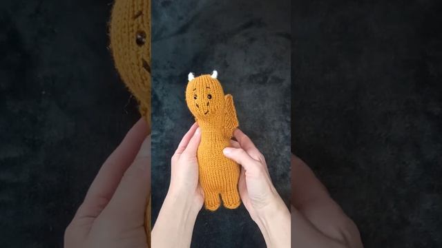 Мастер-класс по вязанию дракона спицами. Dragon toy knitting смотреть онлайн
