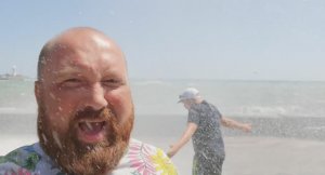 Ялта, гуляем. Пляжи Ялты. Массандровский пляж. День города.