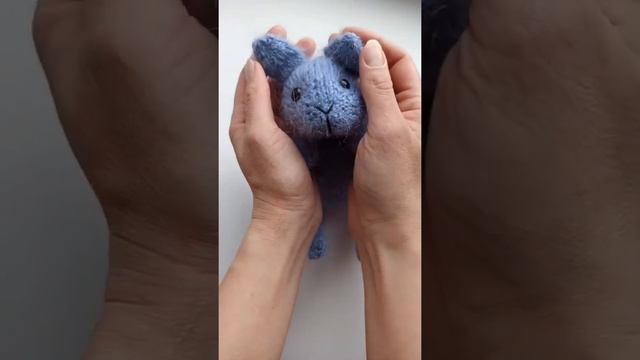 Little rabbit (Bunny rabbit knitting pattern) смотреть онлайн