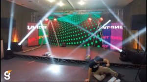 Группой компаний "Гефест капитал" было предоставлено 8 светодиодных Iposter.