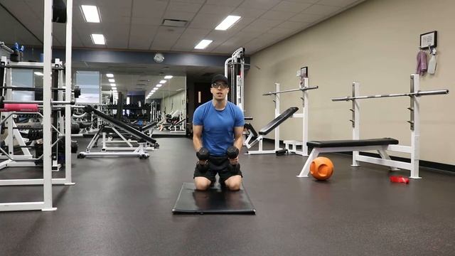 Kneeling Dumbbell Shoulder Press смотреть онлайн