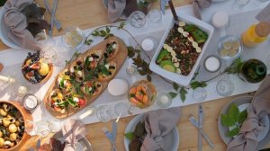 5616525-uhd_3840_2160_25fps