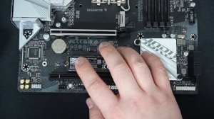 [언박싱] 기가바이트 B760M 어로스 엘리트AX