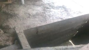 WP_20190602_11_20_10_Pro Пришло время собирать камни для выкладки пола в гараже.