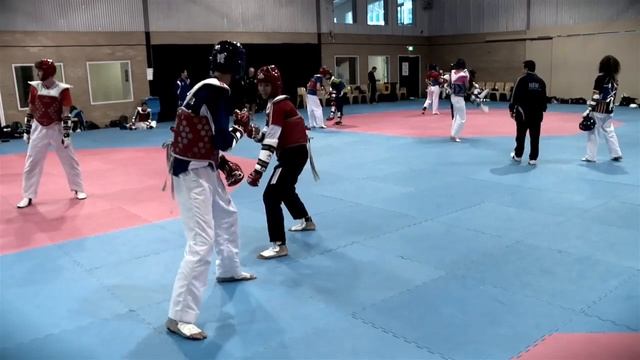 Fighting for Olympic spots at AIS Combat Centre смотреть онлайн